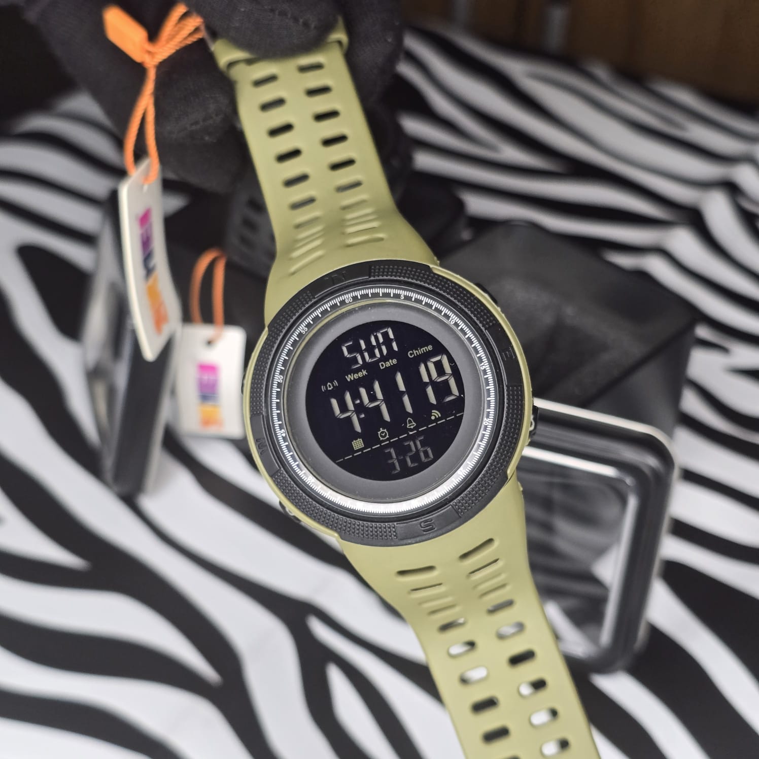 SKMEI 1251 Men's Digital Sports Watch.