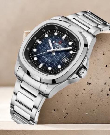 Naviforce men's wristwatch, model NF9240