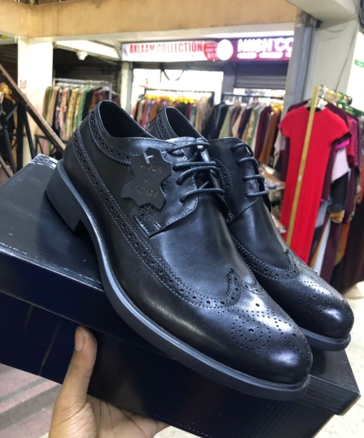 Official genuine leather shoes