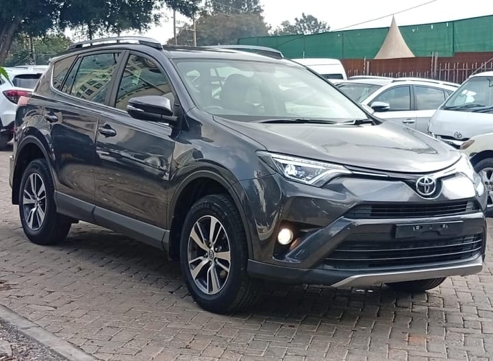 Toyota Rav 4 new Model at Venuz Motor on MobileUza