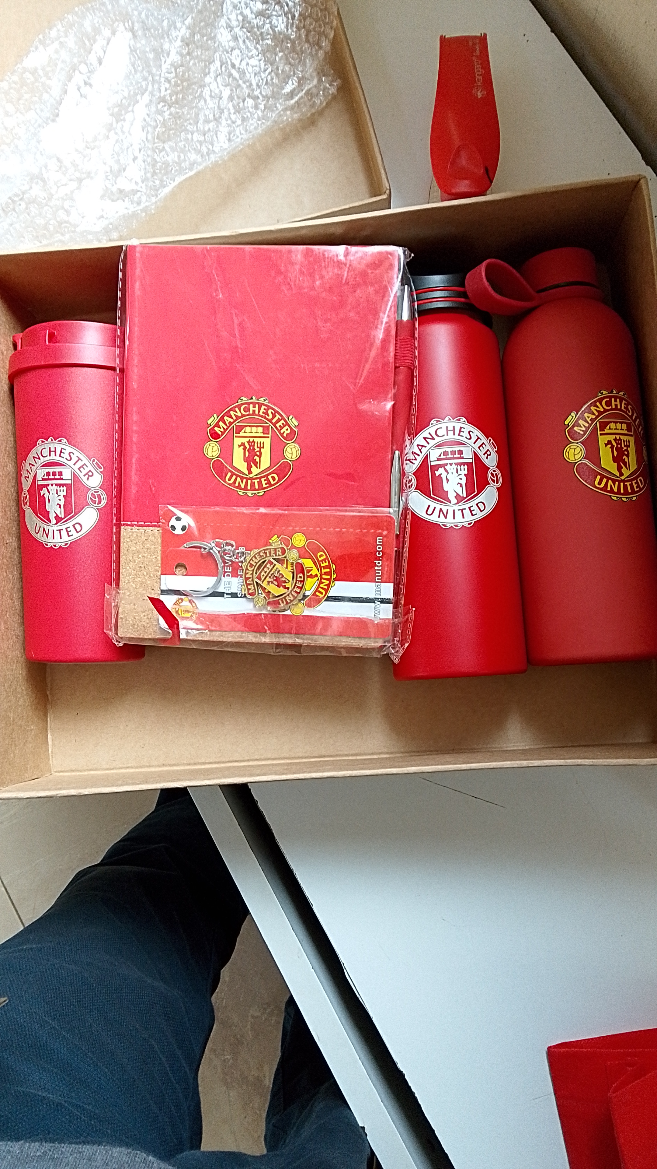 Manchester united Customized gift set