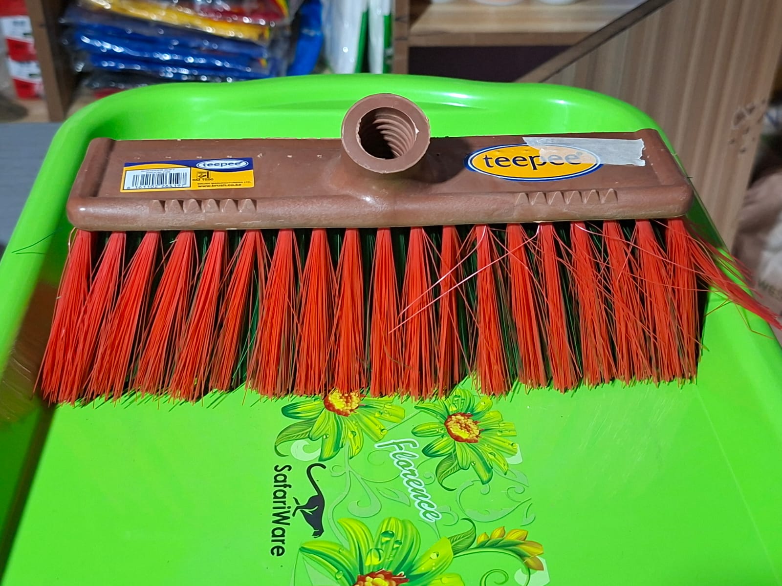 Mopper Large on MobileUza