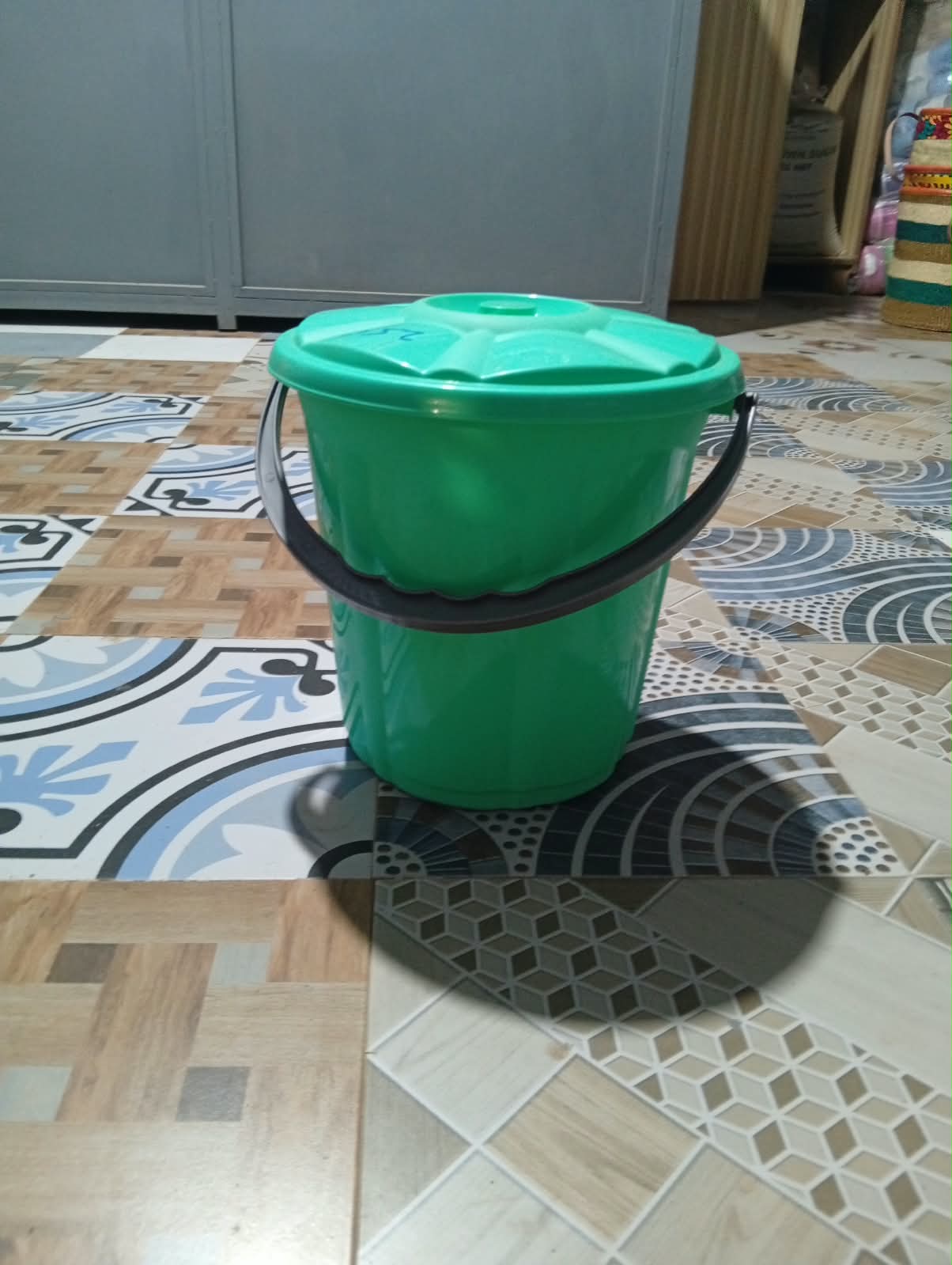 Step buckets