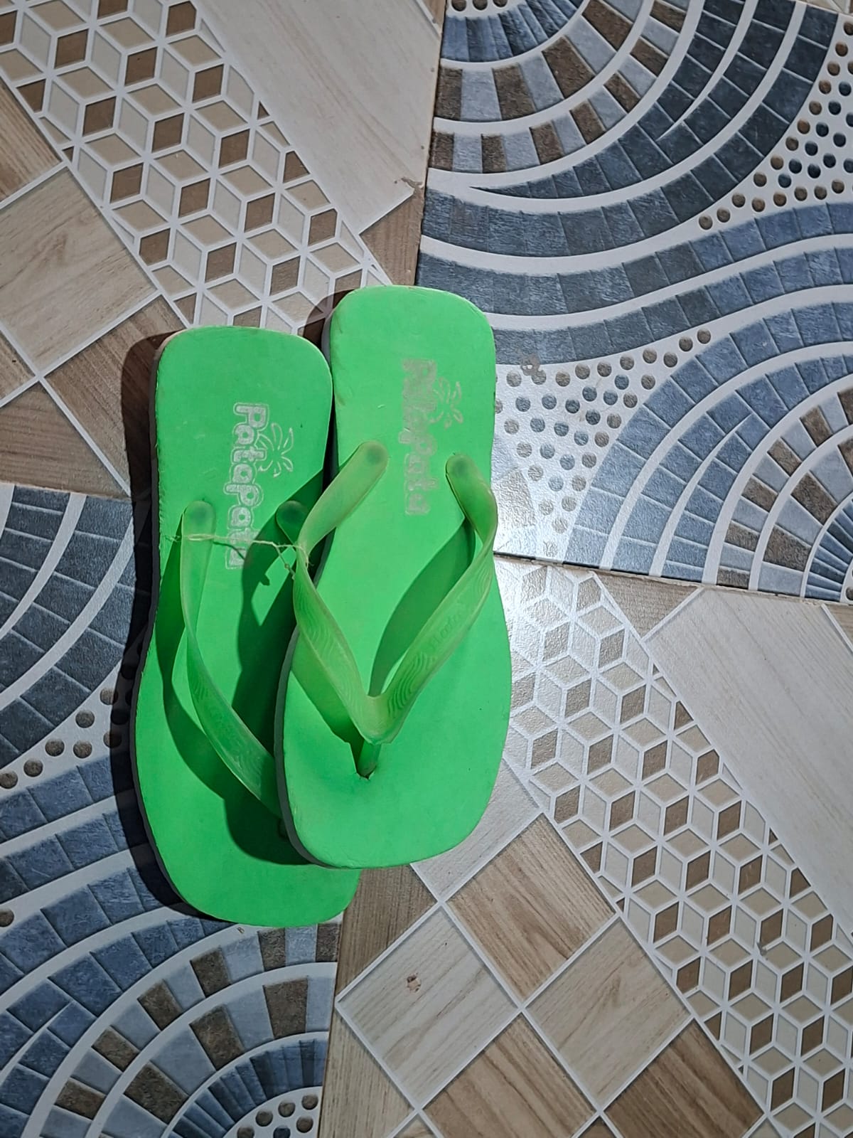 Chase dream slippers on MobileUza