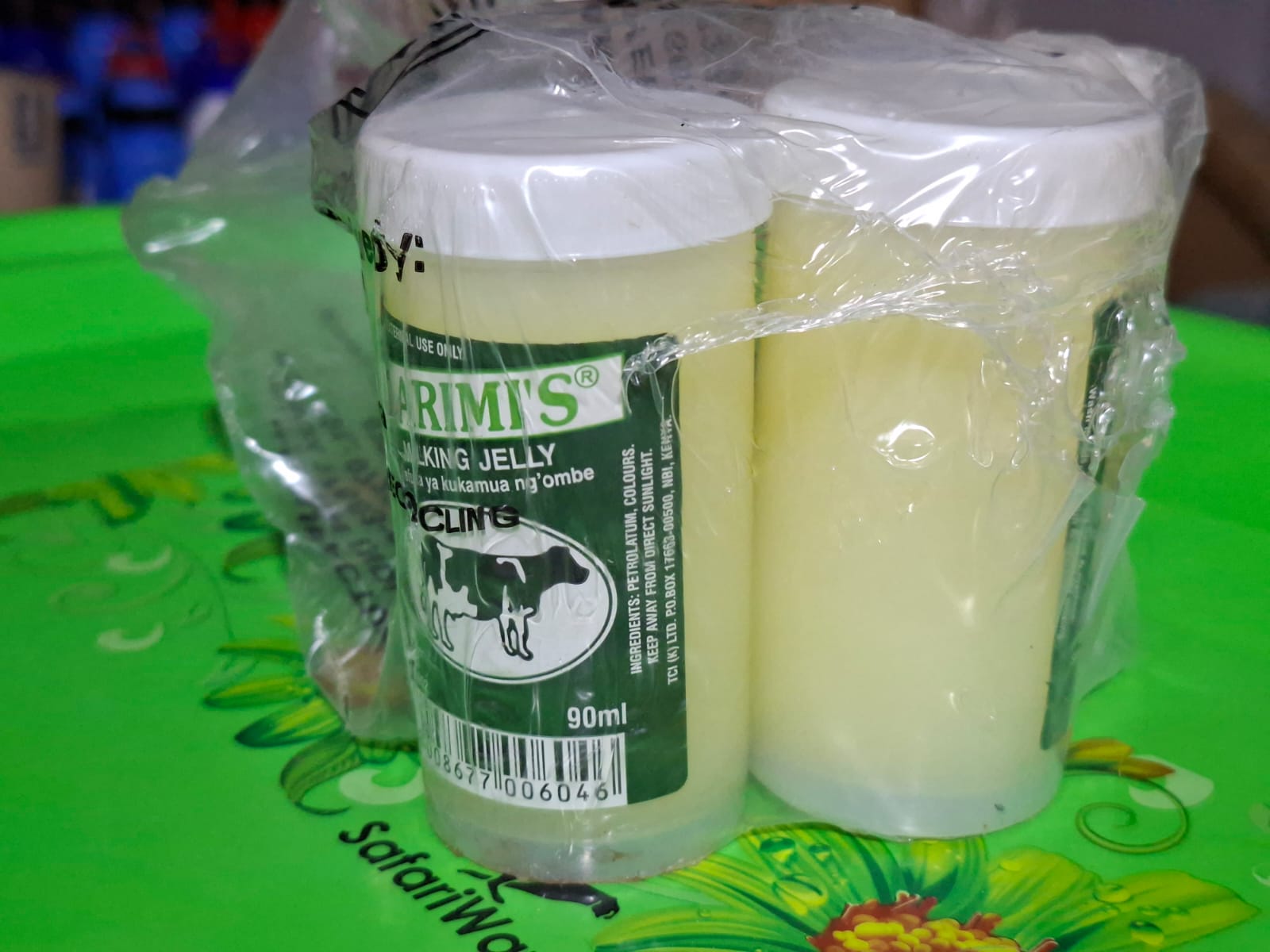 Arimis Milking Jelly large on MobileUza