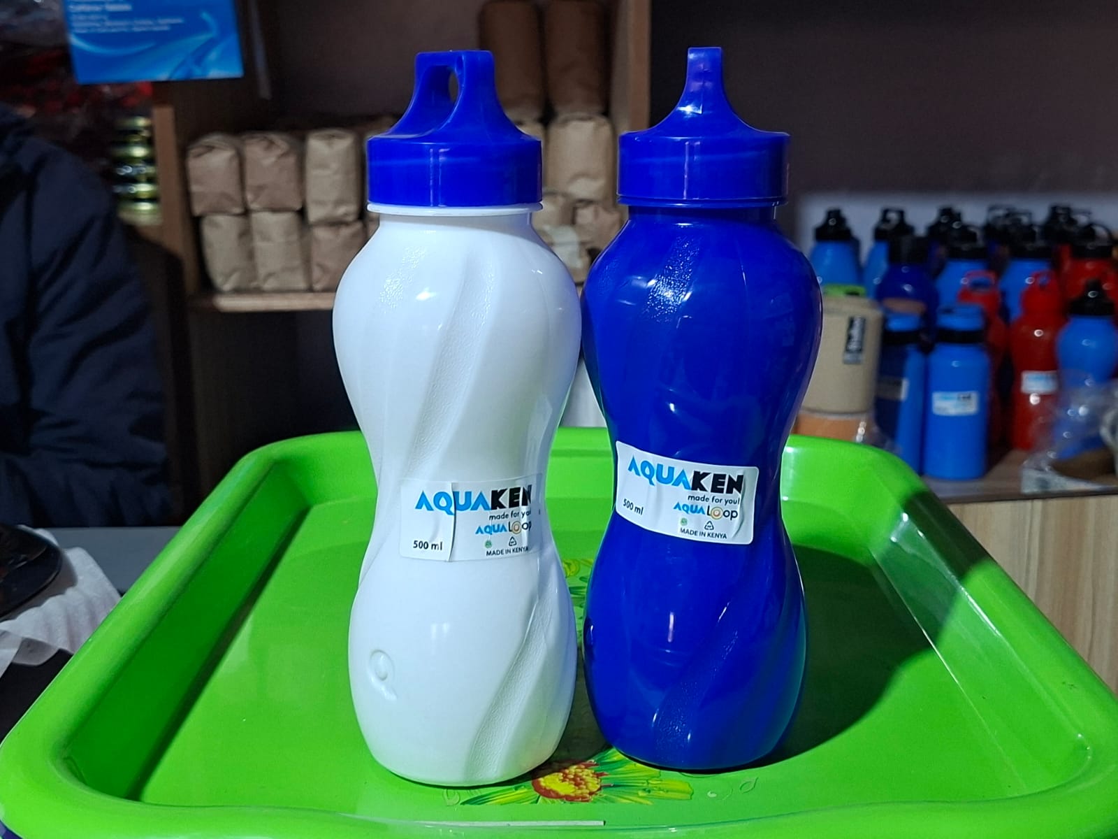 W/B Agua smart water bottle